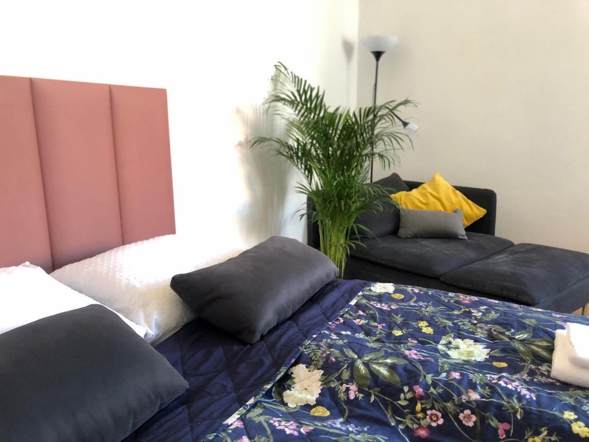 Sentymenty - Apartamenty W Kamienicy Na Mickiewicza Stary Toruń Dış mekan fotoğraf